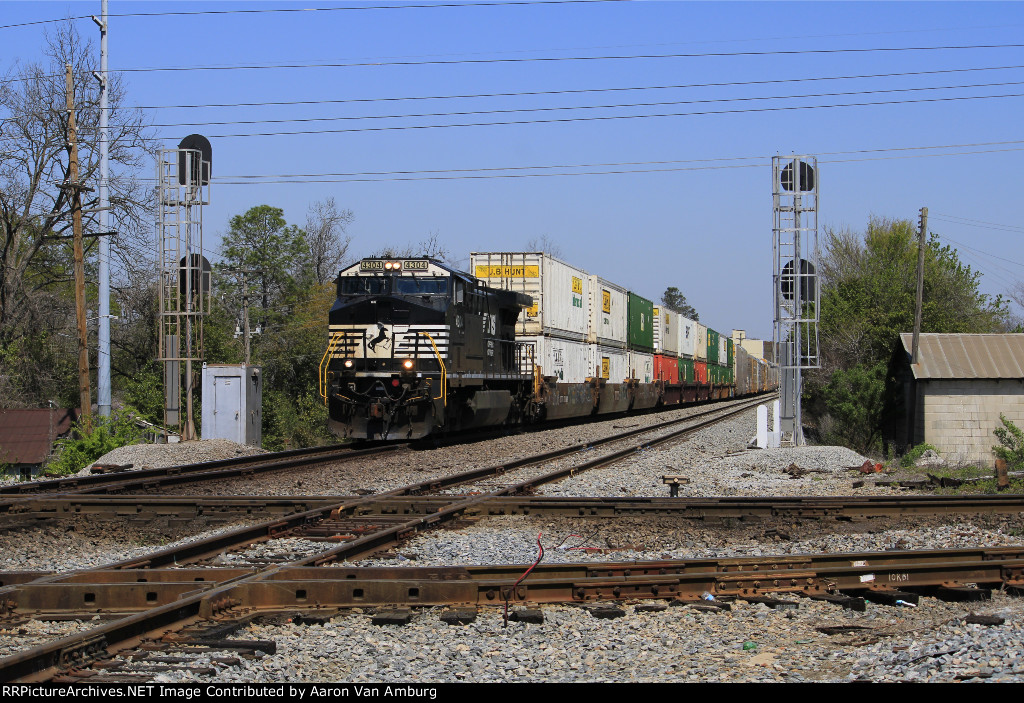 NS 321 
